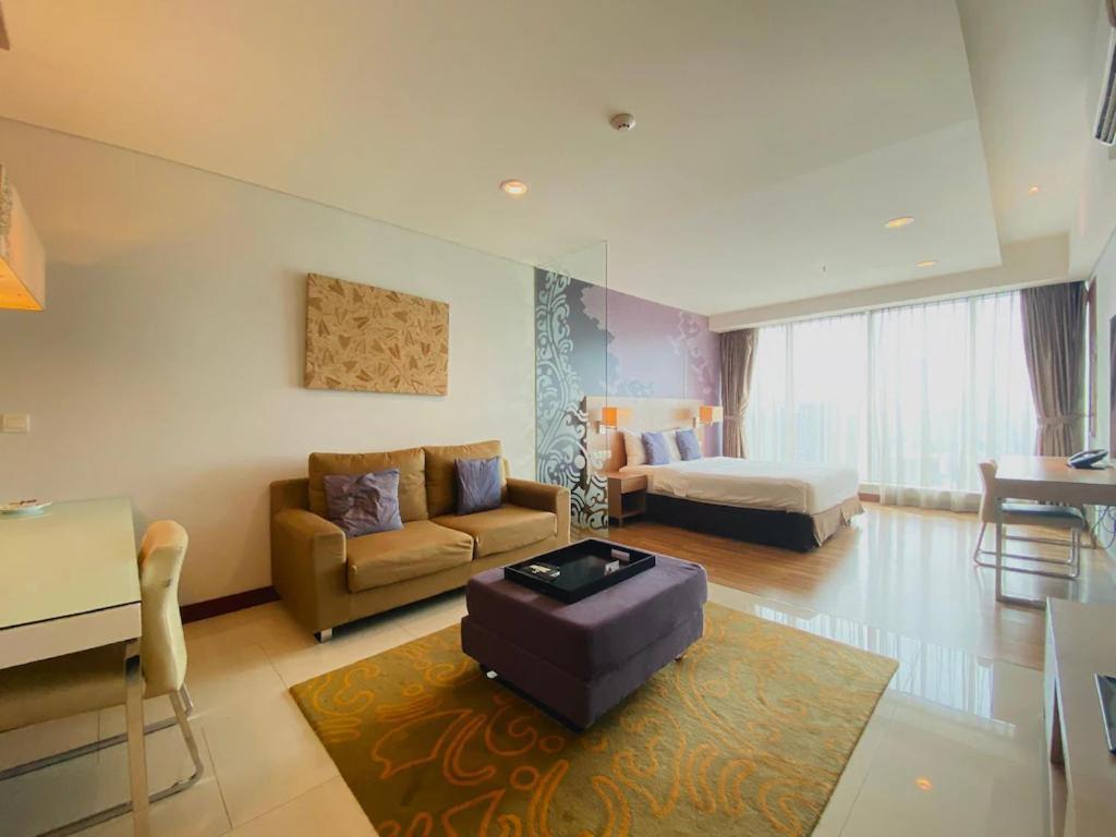 The H Tower Rasuna Suites Kuningan Jakarta By Villaloka Buitenkant foto