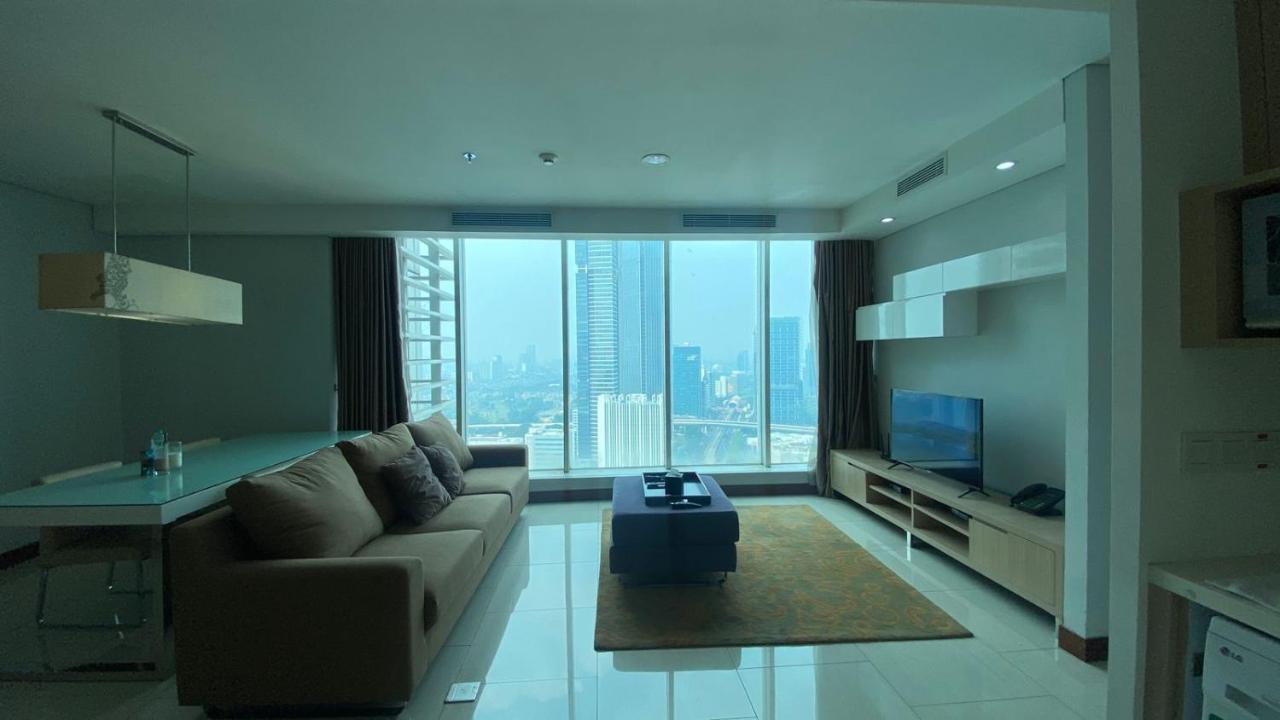 The H Tower Rasuna Suites Kuningan Jakarta By Villaloka Buitenkant foto