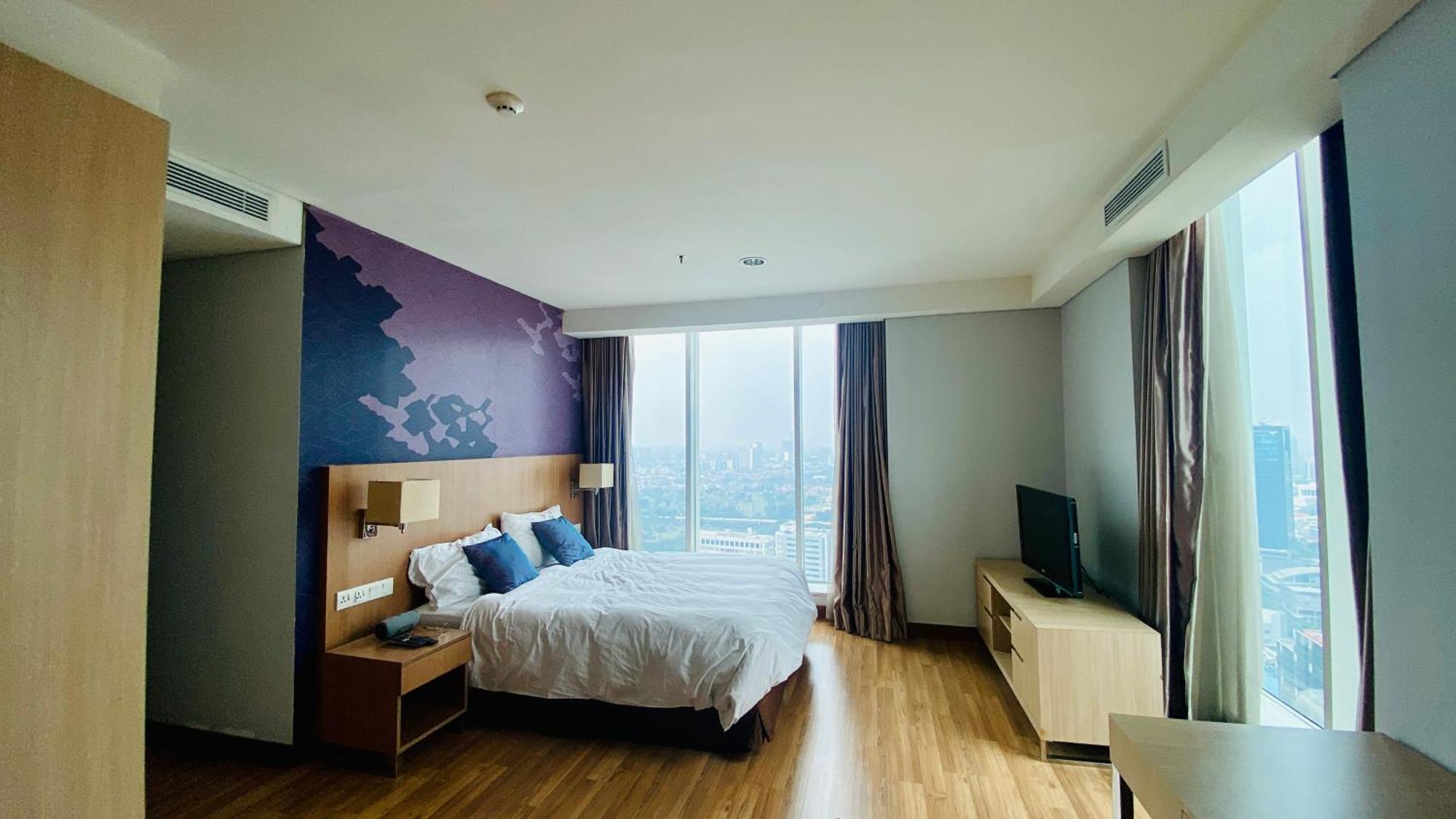 The H Tower Rasuna Suites Kuningan Jakarta By Villaloka Buitenkant foto