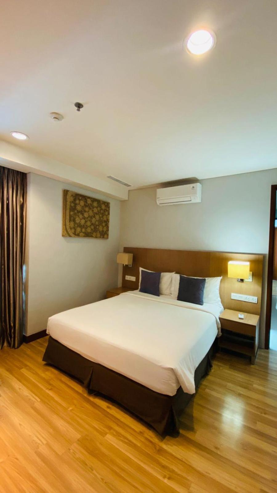 The H Tower Rasuna Suites Kuningan Jakarta By Villaloka Buitenkant foto