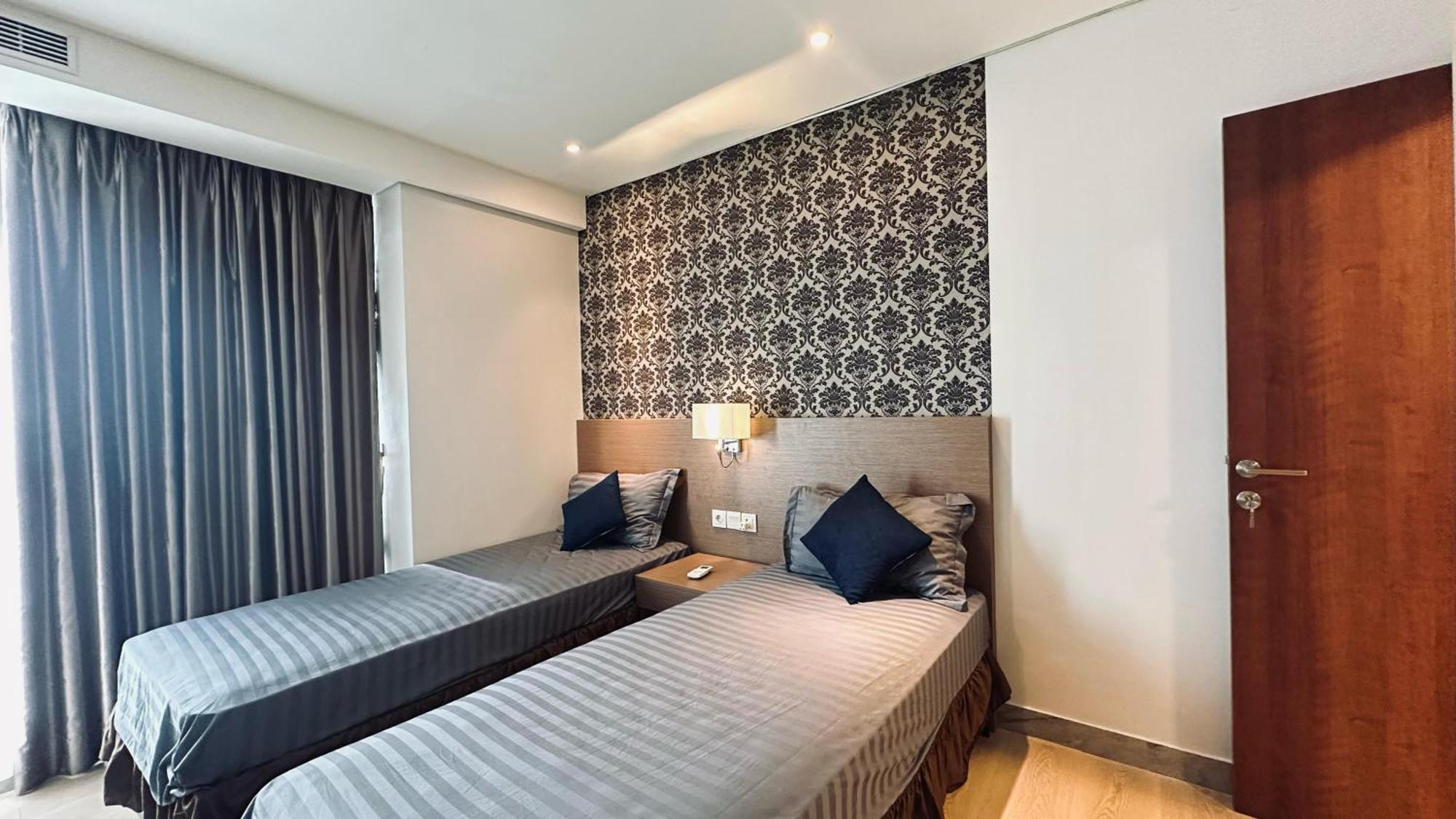 The H Tower Rasuna Suites Kuningan Jakarta By Villaloka Buitenkant foto
